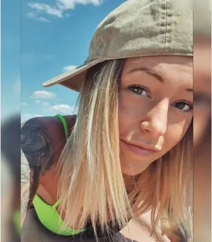 Laurencialein OnlyFans Leaked Free Thumbnail Picture - #SfeUveeL42