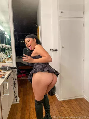 laurenjasmine OnlyFans Leaked Free Thumbnail Picture - #yZG9daXwbe