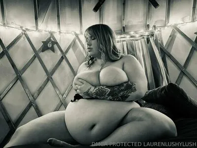 Laurenlushylush OnlyFans Leaked Free Thumbnail Picture - #petE43BsLO