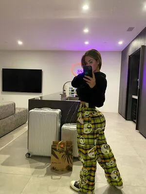 Laurenpisciotta OnlyFans Leaked Free Thumbnail Picture - #ldwLaY4fKD