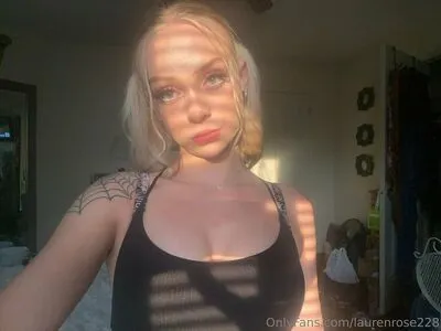 Laurenrose228 OnlyFans Leaked Free Thumbnail Picture - #oRlfMqTGuT