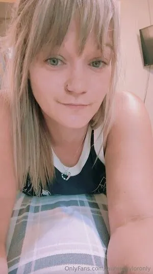 Laurentayloronly OnlyFans Leaked Free Thumbnail Picture - #CADF5C6oEs