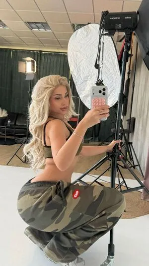 Laurgmzz OnlyFans Leaked Free Thumbnail Picture - #c5bUrIh0vc