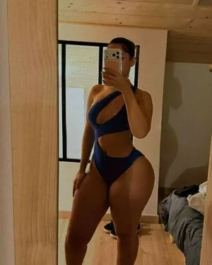 Laurgmzz OnlyFans Leaked Free Thumbnail Picture - #mvh0taknmV