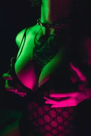 Laurianne_flt OnlyFans Leaked Free Thumbnail Picture - #6y5MMBP1zo