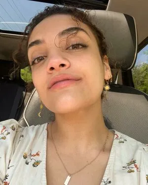 Laurie Hernandez OnlyFans Leaked Free Thumbnail Picture - #72muHtRpO0