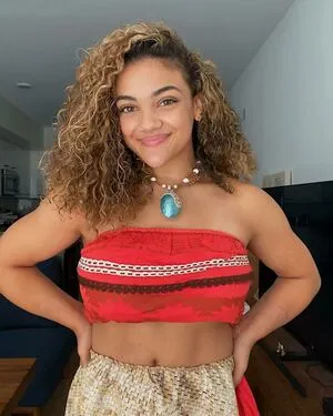 Laurie Hernandez OnlyFans Leaked Free Thumbnail Picture - #D949PI4Fky