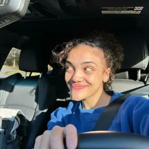 Laurie Hernandez OnlyFans Leaked Free Thumbnail Picture - #RFTfqyvbu9