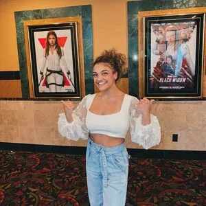 Laurie Hernandez OnlyFans Leaked Free Thumbnail Picture - #ZkmsyXdST1