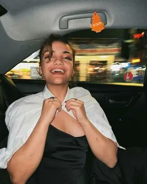 Laurie Hernandez OnlyFans Leaked Free Thumbnail Picture - #mE693AuISa