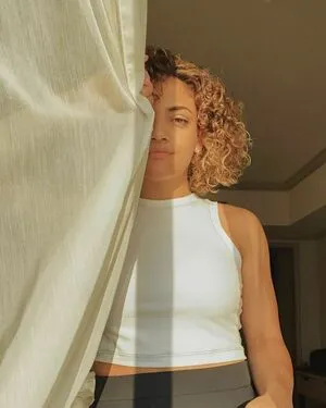 Laurie Hernandez OnlyFans Leaked Free Thumbnail Picture - #ybKIzkeIuc