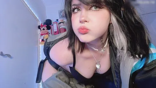 Laurinchhhe OnlyFans Leaked Free Thumbnail Picture - #8TyrOY5TUb