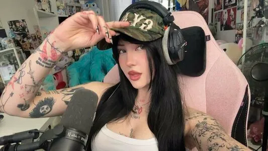 Laurinchhhe OnlyFans Leaked Free Thumbnail Picture - #gOYke1p4Ts