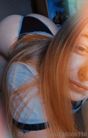 Laurishek OnlyFans Leaked Free Thumbnail Picture - #MR0FFUZvOI