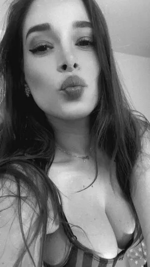 Lauritamilan1 OnlyFans Leaked Free Thumbnail Picture - #BMdg9LhD7A