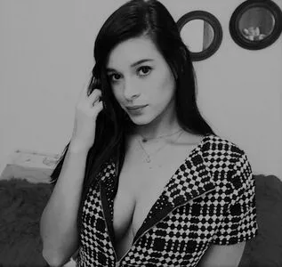 Lauritamilan1 OnlyFans Leaked Free Thumbnail Picture - #TkOdE5lf0p