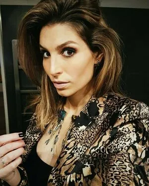 Laury Thilleman OnlyFans Leaked Free Thumbnail Picture - #60KWdX3pda
