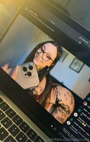 Lauryncutie OnlyFans Leaked Free Thumbnail Picture - #BkU6dC67we