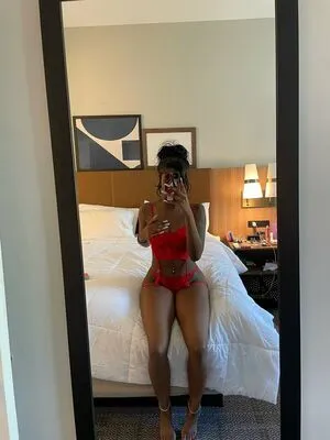Lauryntierre OnlyFans Leaked Free Thumbnail Picture - #1u8Its6NhV