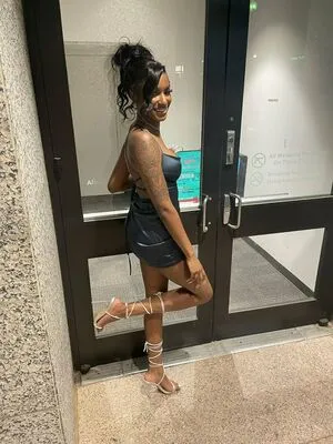 Lauryntierre OnlyFans Leaked Free Thumbnail Picture - #DwoHbYurEd