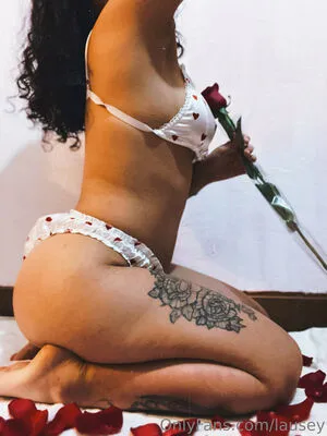 Lausey OnlyFans Leaked Free Thumbnail Picture - #YKlPU2H10l