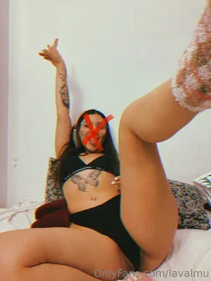 Lavalmu OnlyFans Leaked Free Thumbnail Picture - #rNXYyugLaG