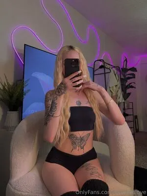 Laveenalove OnlyFans Leaked Free Thumbnail Picture - #L83Qh1pwmU