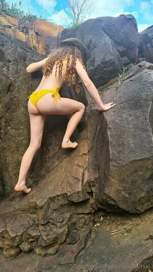 Laviniatiburski OnlyFans Leaked Free Thumbnail Picture - #Y1Au2S83x8