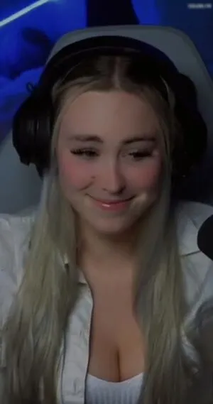 Lavrasophie OnlyFans Leaked Free Thumbnail Picture - #6L9uzHBjZr