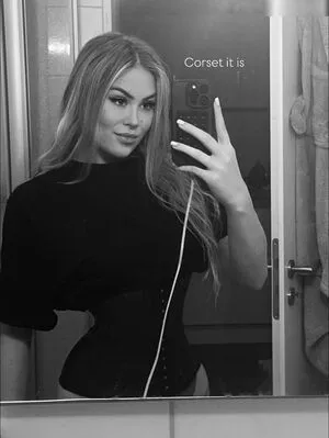 Lavrasophie OnlyFans Leaked Free Thumbnail Picture - #VrumvuPhyb