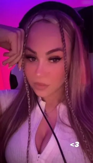Lavrasophie OnlyFans Leaked Free Thumbnail Picture - #bLbcAddnyC