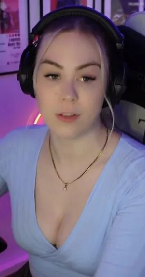Lavrasophie OnlyFans Leaked Free Thumbnail Picture - #kjAjFJ433D