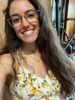 Layla Cooper OnlyFans Leaked Free Thumbnail Picture - #LPSxnBuviS