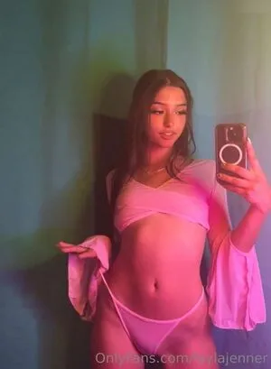 Layla Jenner OnlyFans Leaked Free Thumbnail Picture - #6HwIz4hSPo