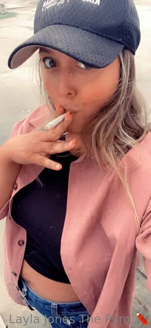 Layla Jones OnlyFans Leaked Free Thumbnail Picture - #F1PnC9So5l
