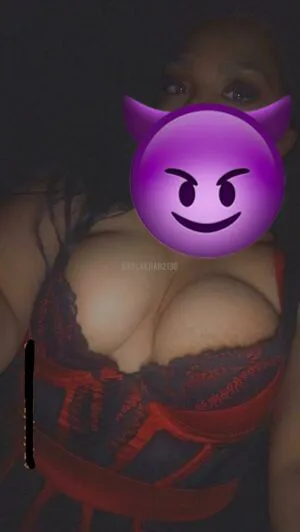 Layla Khan OnlyFans Leaked Free Thumbnail Picture - #3WDnhUB0Mr