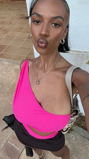 Layla Laila Darboe OnlyFans Leaked Free Thumbnail Picture - #LgwcspMhFF