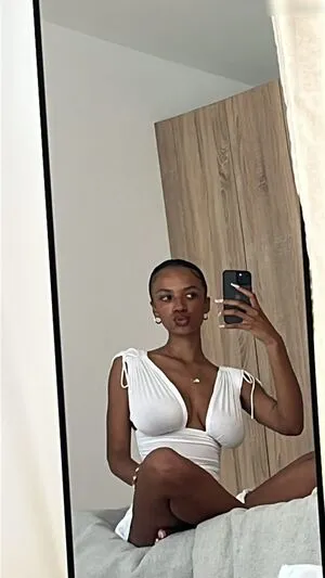 Layla Laila Darboe OnlyFans Leaked Free Thumbnail Picture - #qSy0PpMUHw