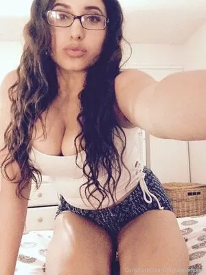 Laylalovelyxxx OnlyFans Leaked Free Thumbnail Picture - #4gyLXR3iqp