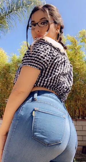 Laylalovelyxxx OnlyFans Leaked Free Thumbnail Picture - #9qbPmZJ6LO