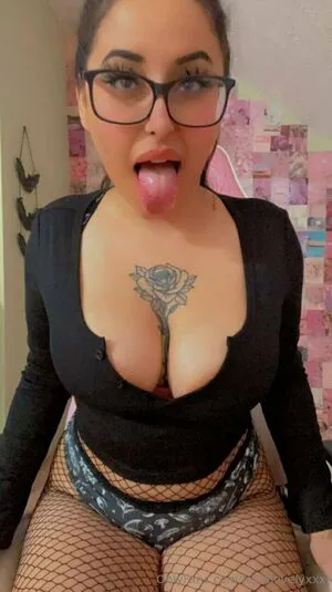 Laylalovelyxxx OnlyFans Leaked Free Thumbnail Picture - #WFmxa3UkW1