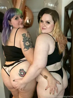 Laylaluckie24 OnlyFans Leaked Free Thumbnail Picture - #2aoOCUx9PO