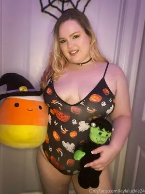 Laylaluckie24 OnlyFans Leaked Free Thumbnail Picture - #5rty4EuaqH