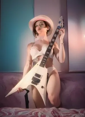 Laylamixxxel666 OnlyFans Leaked Free Thumbnail Picture - #EIPFgonctE