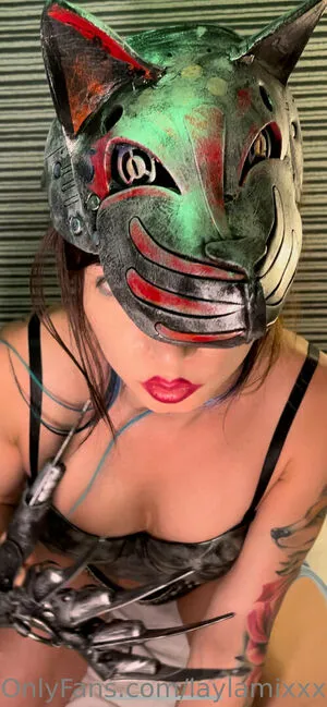 Laylamixxxel666 OnlyFans Leaked Free Thumbnail Picture - #jc5GfpN3aj