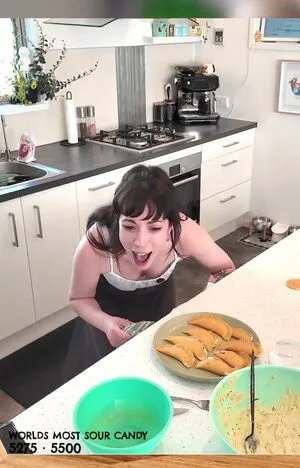 Layna Lazar OnlyFans Leaked Free Thumbnail Picture - #2dXa5mKONX