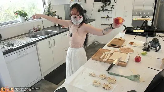 Layna Lazar OnlyFans Leaked Free Thumbnail Picture - #4osmOrNejs