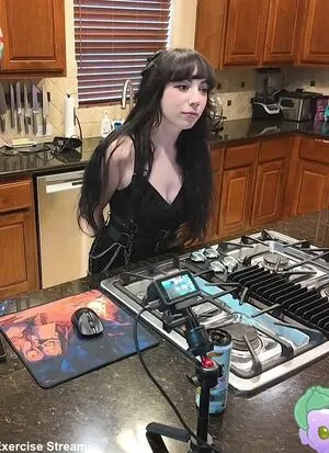 Layna Lazar OnlyFans Leaked Free Thumbnail Picture - #ACMwa2siBL