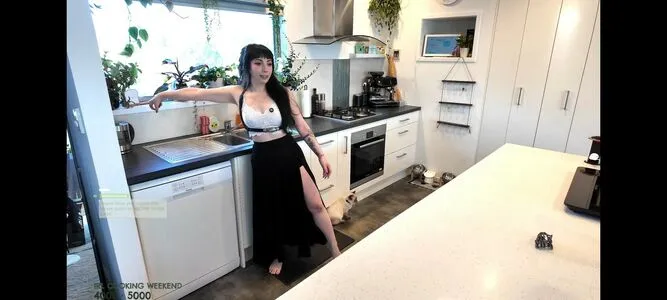 Layna Lazar OnlyFans Leaked Free Thumbnail Picture - #GIKr8DhDdO