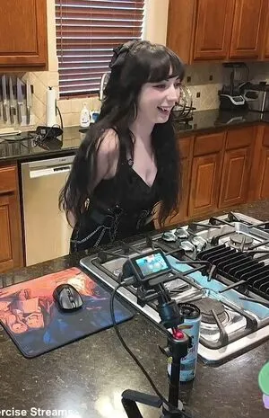 Layna Lazar OnlyFans Leaked Free Thumbnail Picture - #Rf417x5uCi